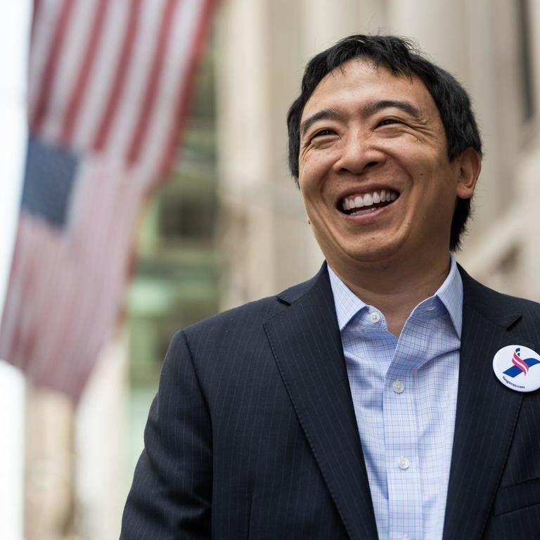 Andrew Yang-hoofdfoto